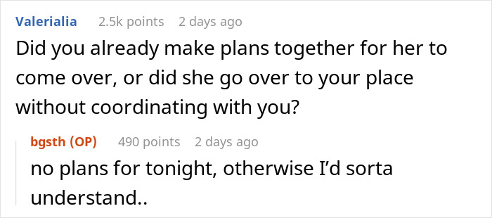 Screenshot of a Reddit conversation where a man feels creeped out after his girlfriend uses a hidden key to enter his home.