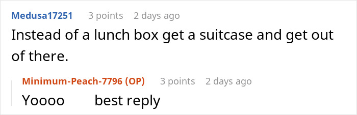 Reddit conversation showing a user advising to get a suitcase and leave after man fails to buy Christmas presents.