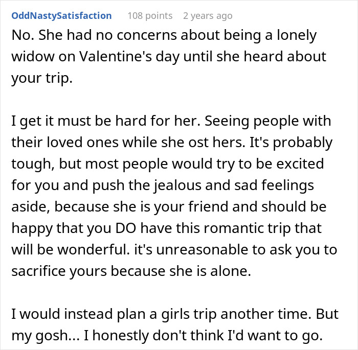 Screenshot of a Reddit comment discussing a woman demanding friend kicks husband out of romantic getaway.