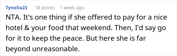 Screenshot of a Reddit comment discussing a guy refusing to pay for a hotel to help his roommate lie to her conservative family.