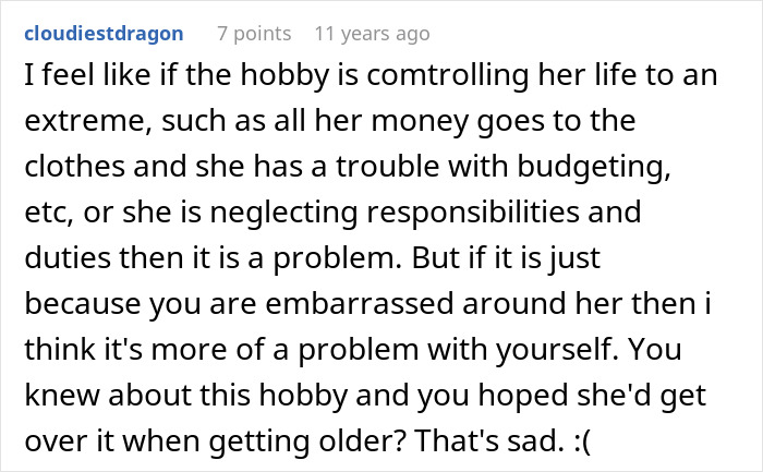 Commenter discussing ex-girlfriend&rsquo;s controlling hobby and budgeting issues related to princess syndrome after breakup.