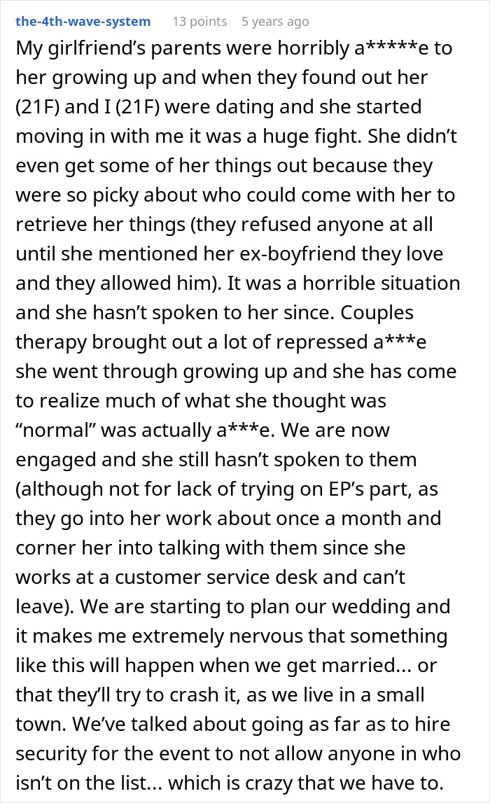Text post sharing a personal story about family conflict and disownment related to a gay son's wedding plans.