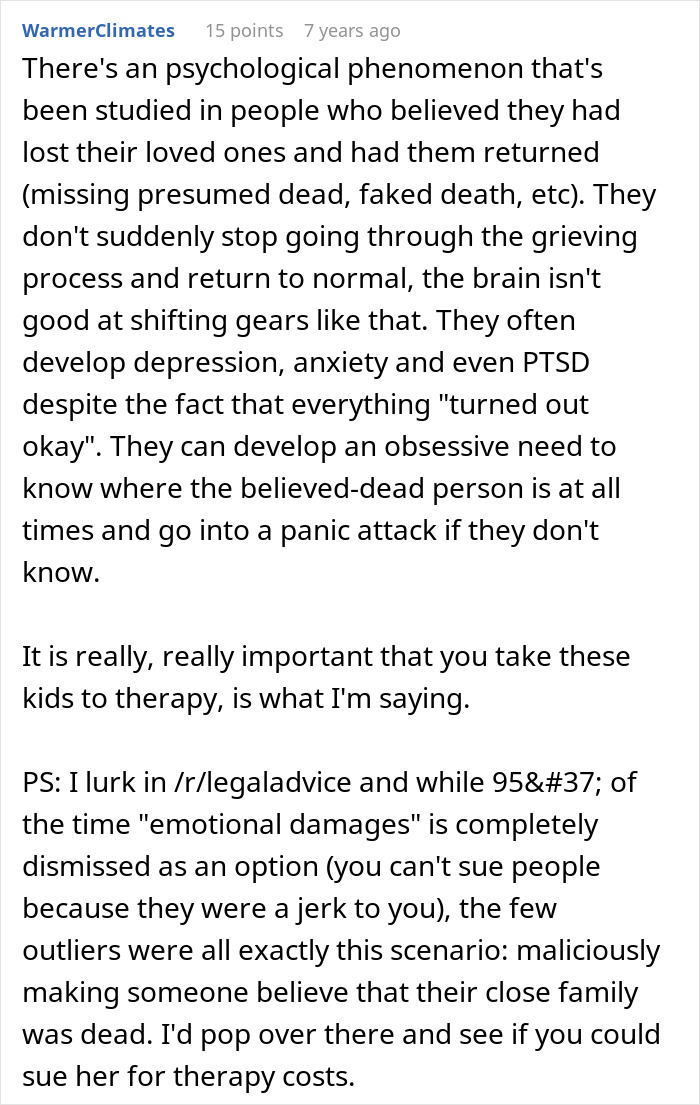 Comment explaining psychological effects when mil tells kids parents passed away, stressing therapy importance for grieving children.