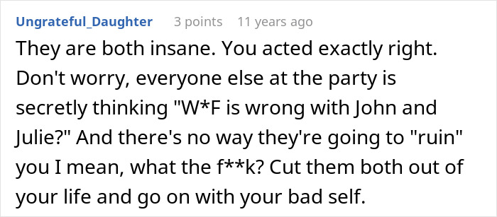 Screenshot of a woman refusing to risk her new career by giving free advice, revealing her friends' true colors.
