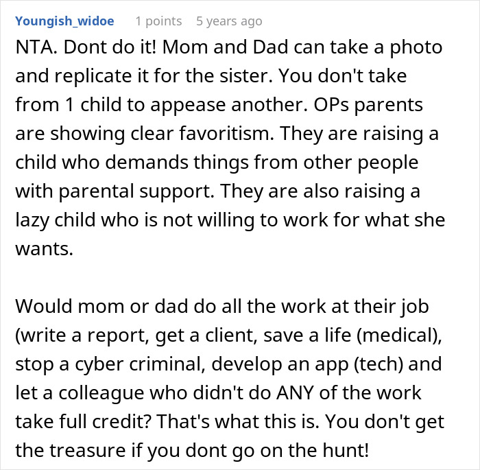 Comment criticizing parents' favoritism and a teen refusing to fulfill half-sister&rsquo;s Christmas wishes.