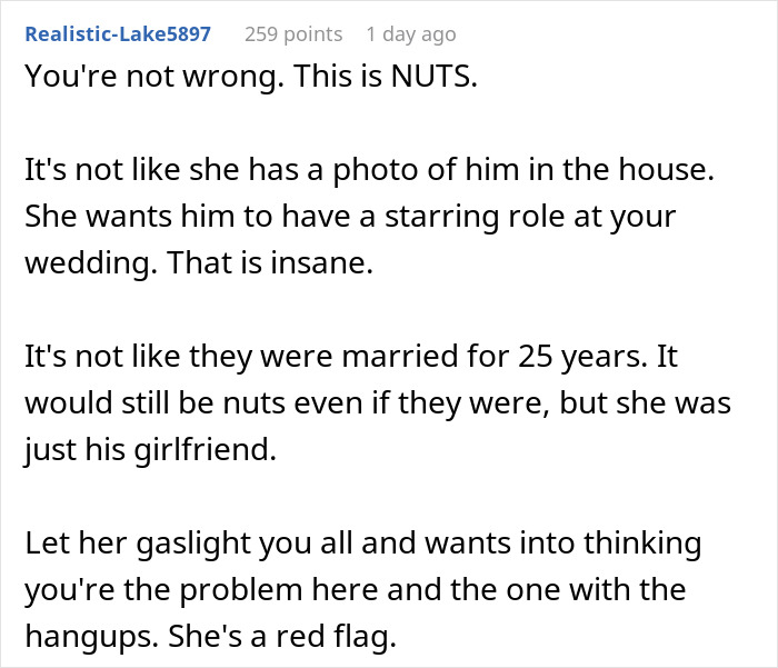 Comment discussing concerns about engagement hold and late boyfriend's ashes causing emotional conflict and red flags.