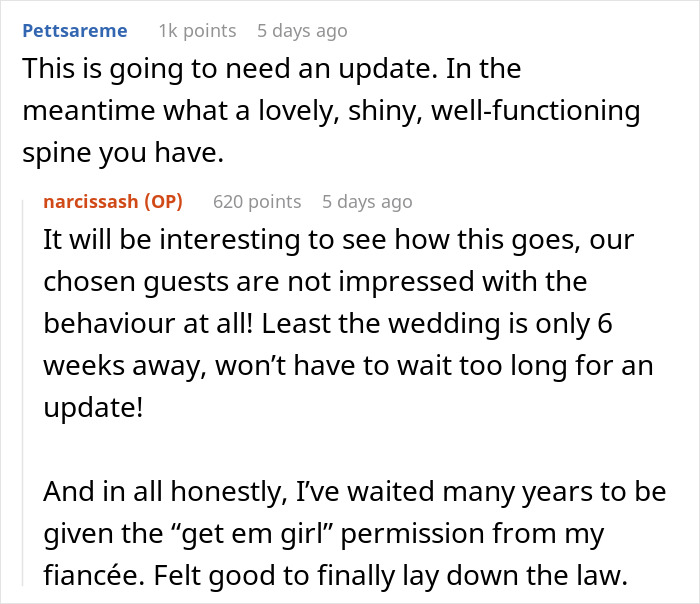 Reddit conversation about estranged relatives demanding access to a wedding they were never invited to.