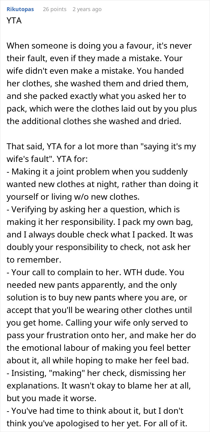 Comment discussing a man blaming his wife for no slacks on business trip, with internet users rejecting the blame.