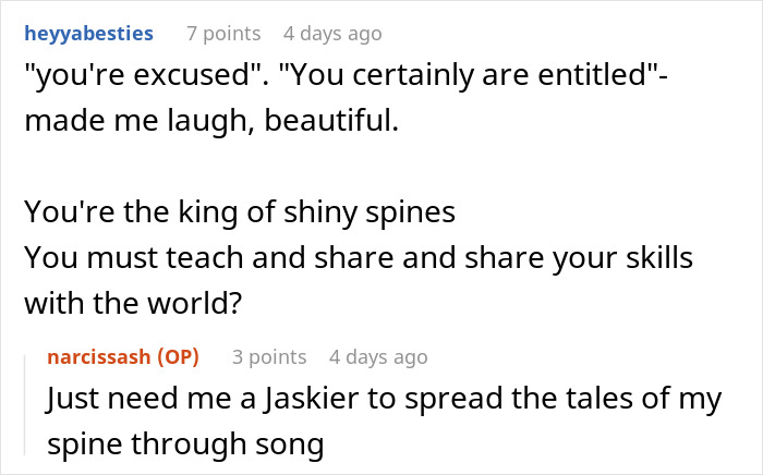 Screenshot of a discussion about estranged relatives demanding access to a wedding they were never invited to.