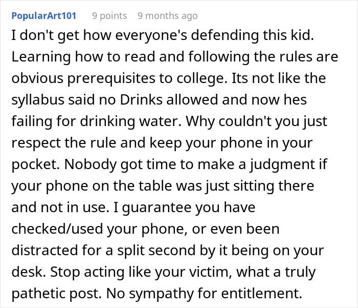 Student commenting on professor&rsquo;s phone rule enforcement and concerns about failing the class due to phone policy issues.