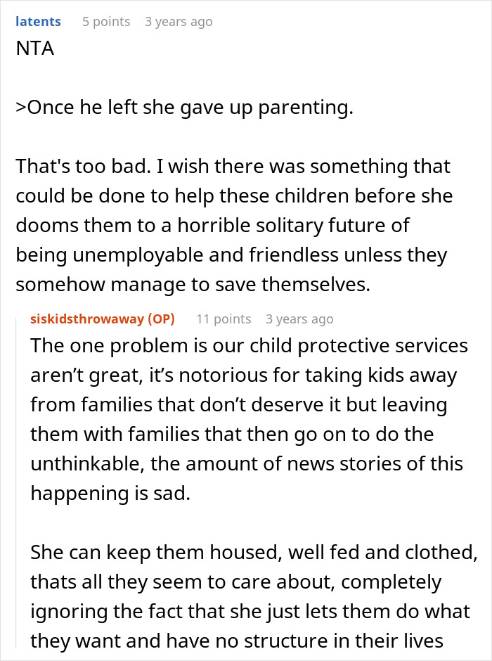Screenshot of a discussion about parenting challenges involving unruly kids at a wedding and family dynamics.