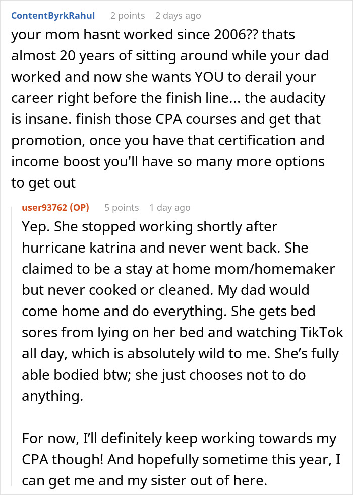 Alt text: Online discussion about a woman who hasn&rsquo;t worked since 2006 demanding her child to drop out of college to pay bills.