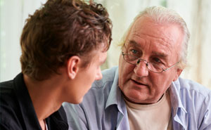 “This Is Stalking, Right?”: Man Asks For Advice After Finding Out His Dad Keeps Following Him