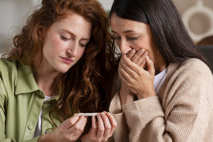 Friend&rsquo;s Lies Push Couple Into Violence After Hubby Mistakenly Believes Pregnant Wife Cheated