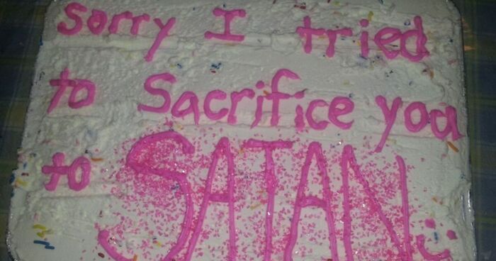 “Too Old For Leo DiCaprio”: 49 Funny Photos Of Cakes That Reflect Honest Emotions