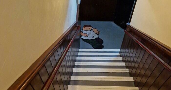 79 Confusing Pictures That Are Funny For No Clear Reason