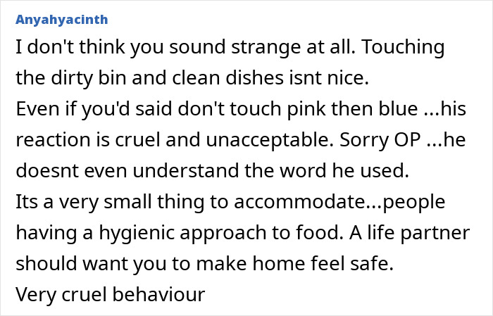 User comment discussing hygiene anxiety and family conflict, highlighting cruelty and lack of understanding toward OCD-like behavior.