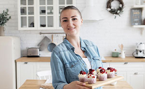 SIL Holds Couple Hostage At Dinner And Threatens To Destroy Car With Food If They Try To Leave