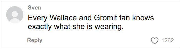 Comment on social media post debating influencer&rsquo;s new cubic jeans, gaining attention and sparking discussion online.