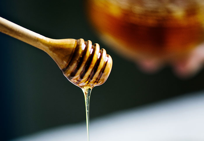 57 Things Women Did To Their Bodies As Teens Because Beauty Standards Said They Should