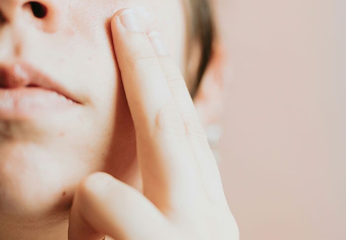 57 Things Women Did To Their Bodies As Teens Because Beauty Standards Said They Should