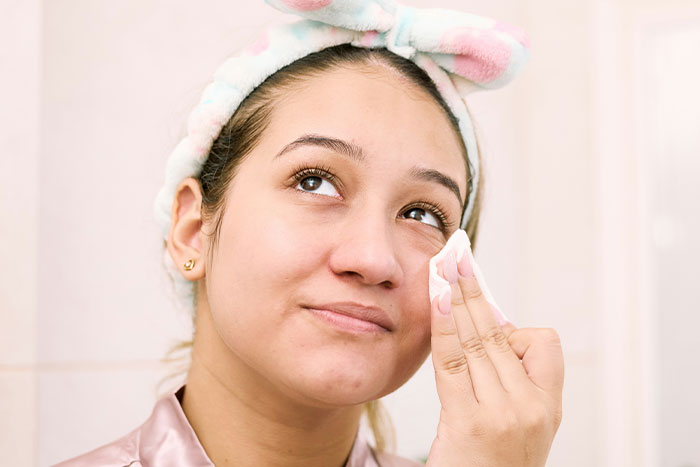 57 Things Women Did To Their Bodies As Teens Because Beauty Standards Said They Should