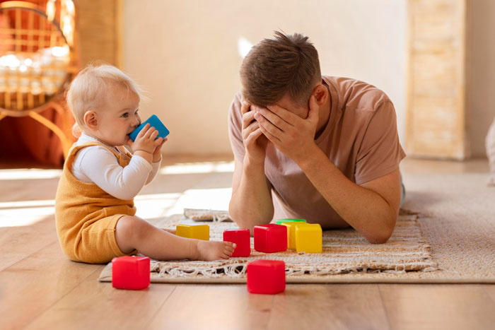 Childless Sis Keeps Lecturing Man About Baby Food, Livid When He &ldquo;Mansplains&rdquo; Breastfeeding To Her