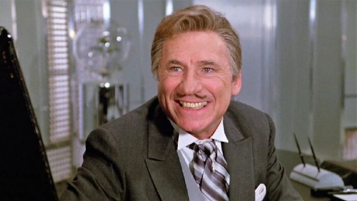 “They Didn’t Really Have Much”: People Admire These 45 Celebrities Who Once Were Dirt Poor