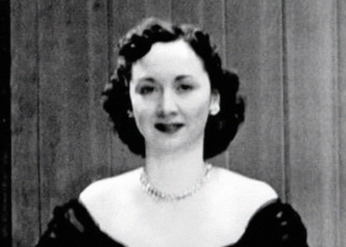 39 Times Celebrity Deaths Didn't Sit Right With People