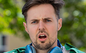 Lady Assumes Son Could Bring His New GF To Dad’s Upcoming B-Day Party, Shocked By His Harsh Reaction