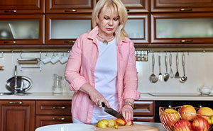 Woman Refuses To Attend MIL’s Thanksgiving After She Was Reinvited Because Other Guests Flaked