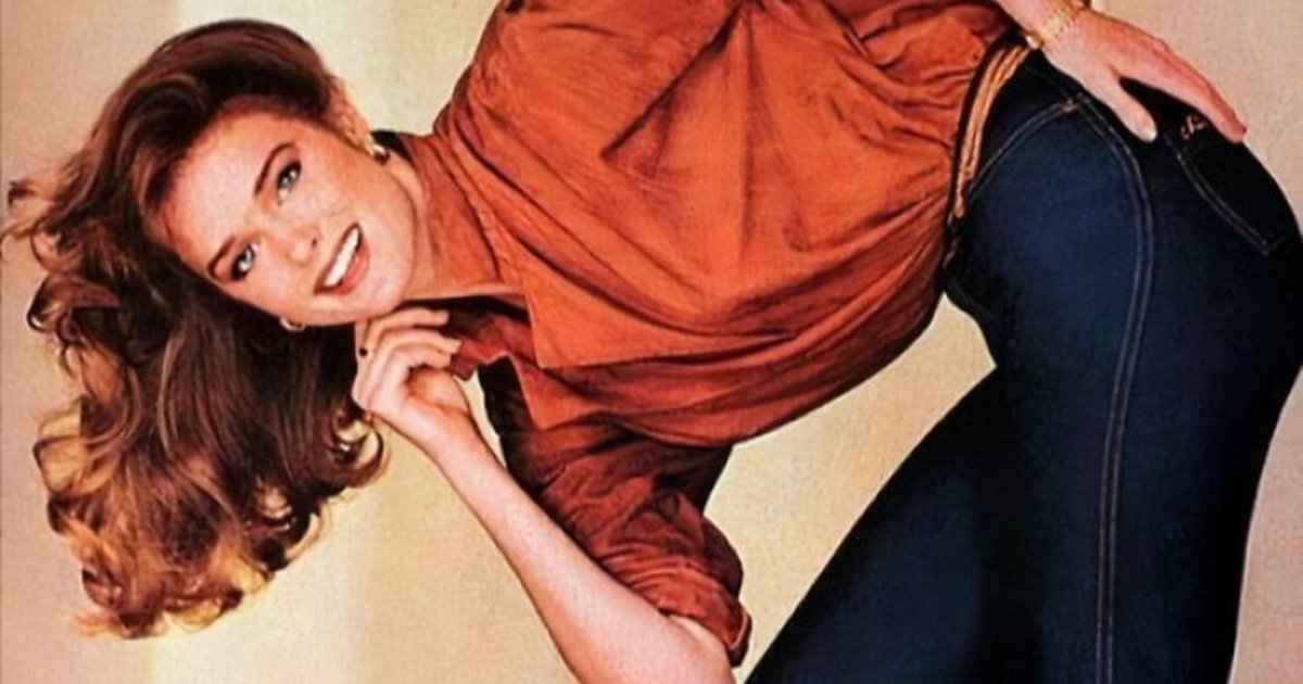 vintage-women-ads-pics-fb35.jpg