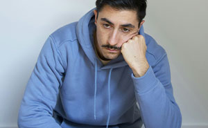 Man “Snoops” On His Wife’s Convo With Her Sister, Devastated After Learning About Her Infidelity