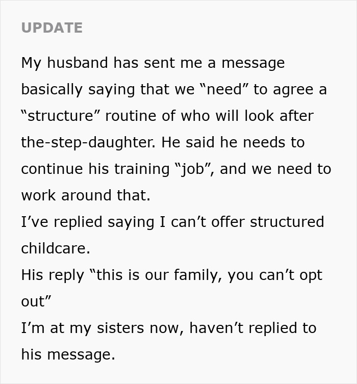 Text update about woman feeling treated like an unpaid nanny after partner leaves child to go to the gym.
