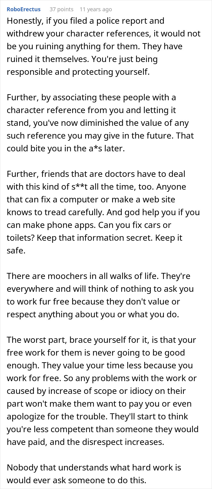 Text post discussing risks of giving free advice to friends and protecting a new career by setting boundaries.