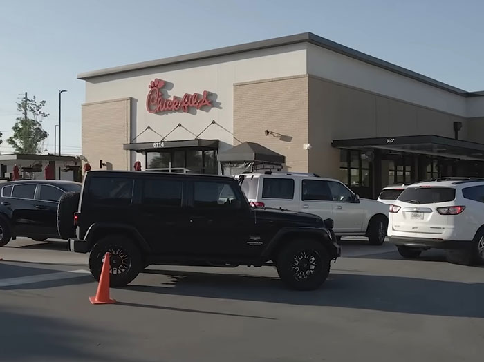 51 Petty Business Boycotts People Have Kept Going Out Of Pure Principle And Spite