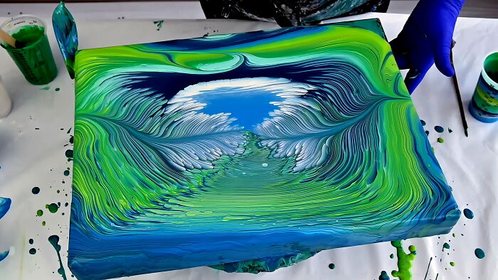 Oasis Of Serenity &ndash; Feathery Acrylic Straight Pour