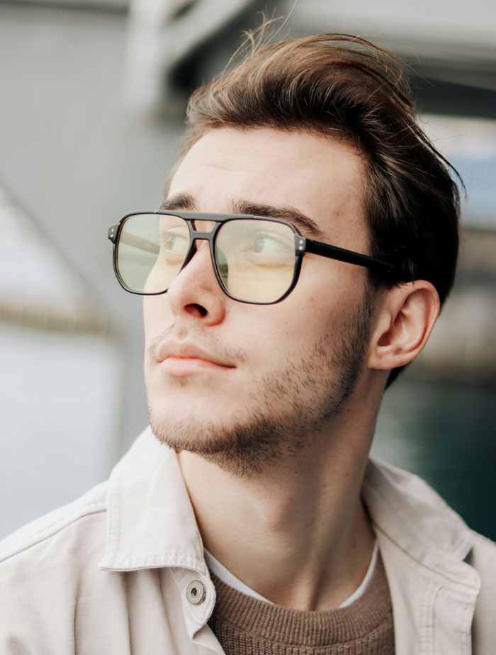 “It Is Quite Sad”: 71 People Who Have Dated Out Of Their League Share How It Turned Out