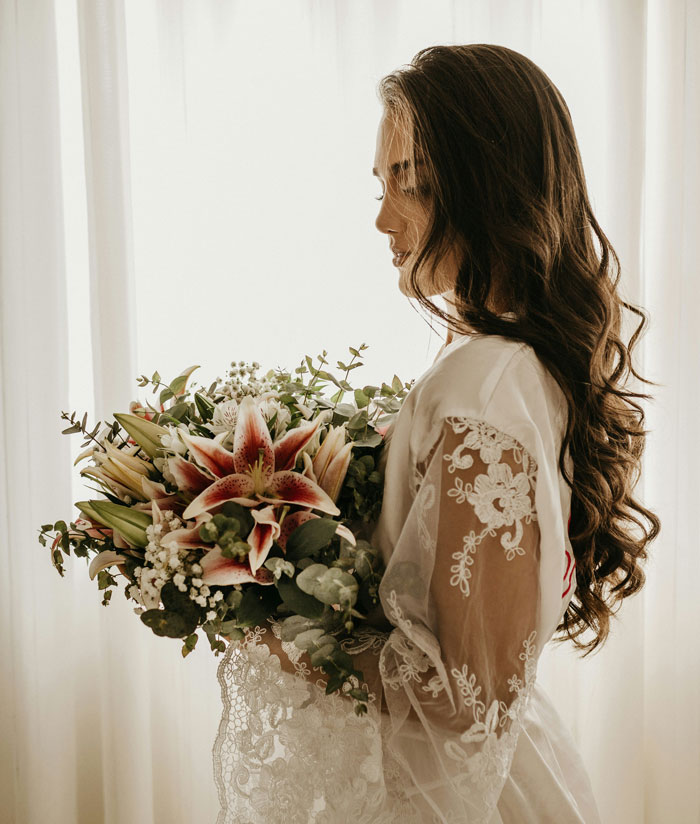 “It Is Quite Sad”: 71 People Who Have Dated Out Of Their League Share How It Turned Out