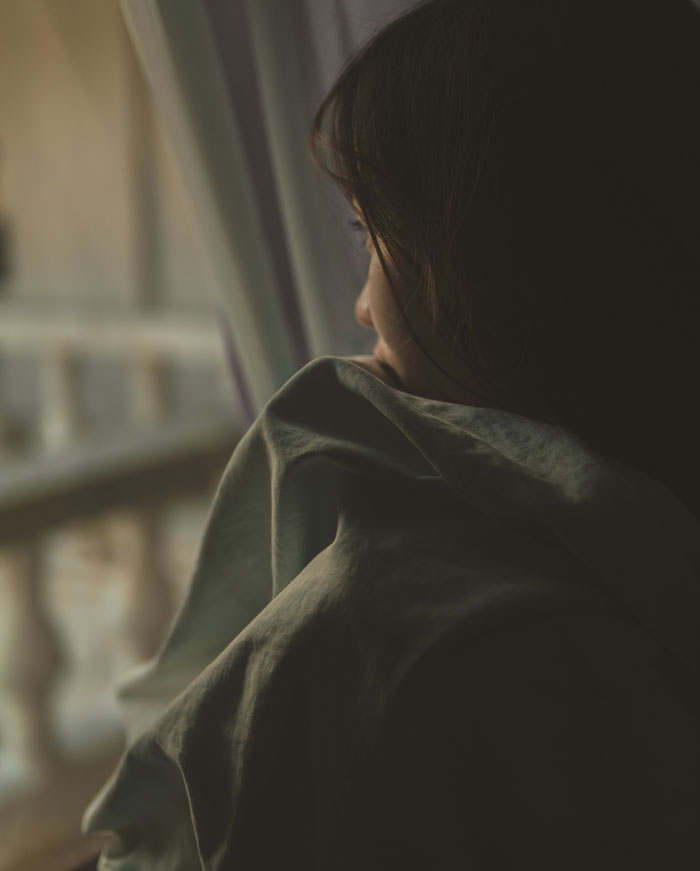 “It Is Quite Sad”: 71 People Who Have Dated Out Of Their League Share How It Turned Out