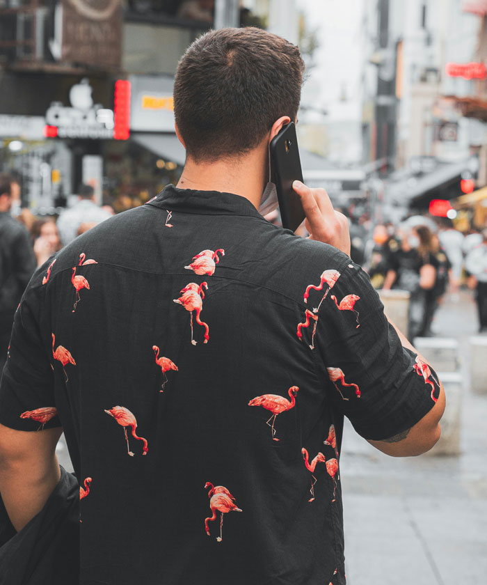 40 Times Cheaters Got Caught After One Small Slip-Up Gave Them Away