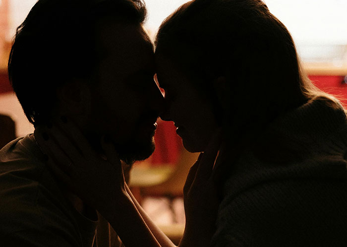 47 People Who Had A Deal To Get Married To Their Friends If They Were Single By 30 Share What Happened