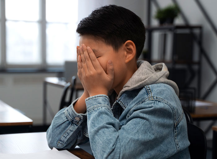 62 Childhood Experiences People Now Realize Were Not As Normal As They Were Led To Believe