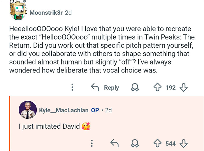 Reddit exchange where Kyle MacLachlan from Twin Peaks answers a fan question about vocal choices in the show.