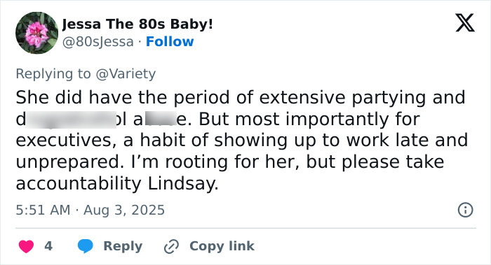 Tweet discussing Lindsay Lohan&rsquo;s candid interview revealing the dark side of growing up famous.