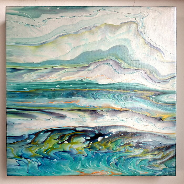 Watercolor Effect With Fluid Acrylic Using A Split Cup Pour