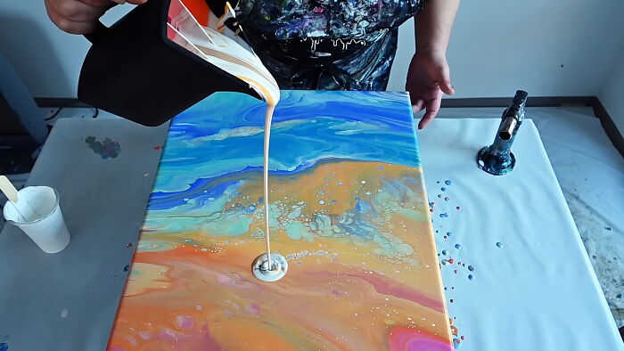 Split Cup Acrylic Pouring Technique Creates Beautiful Sunset Paintings Split Cup Acrylic Pouring Technique Creates Beautiful Sunset Paintings