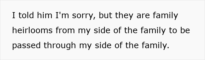 Guy Eyes Stepmom's Heirloom Jewelry, Explodes As She Wants Ace Niece To Inherit It Instead Of Him Guy Eyes Stepmom's Heirloom Jewelry, Explodes As She Wants Ace Niece To Inherit It Instead Of Him