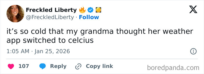 Tweet about a boomer misunderstanding a weather app, illustrating a funny fail in using technology.