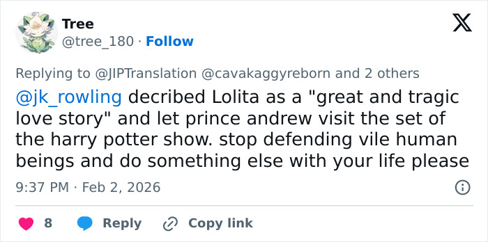 Tweet accusing J.K. Rowling regarding Jeffrey Epstein and Prince Andrew's visit to Harry Potter show set.